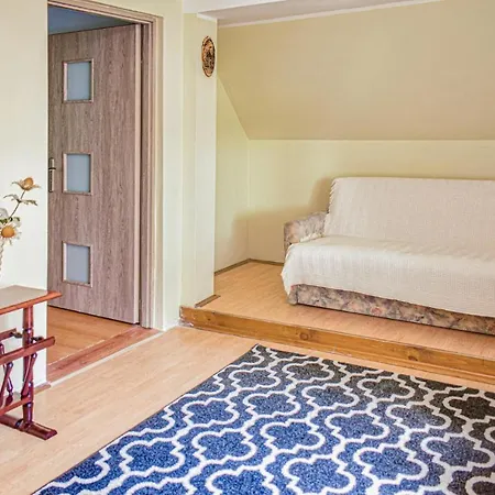 Σπίτι διακοπών 4 Bedroom Awesome In Kobylnica *